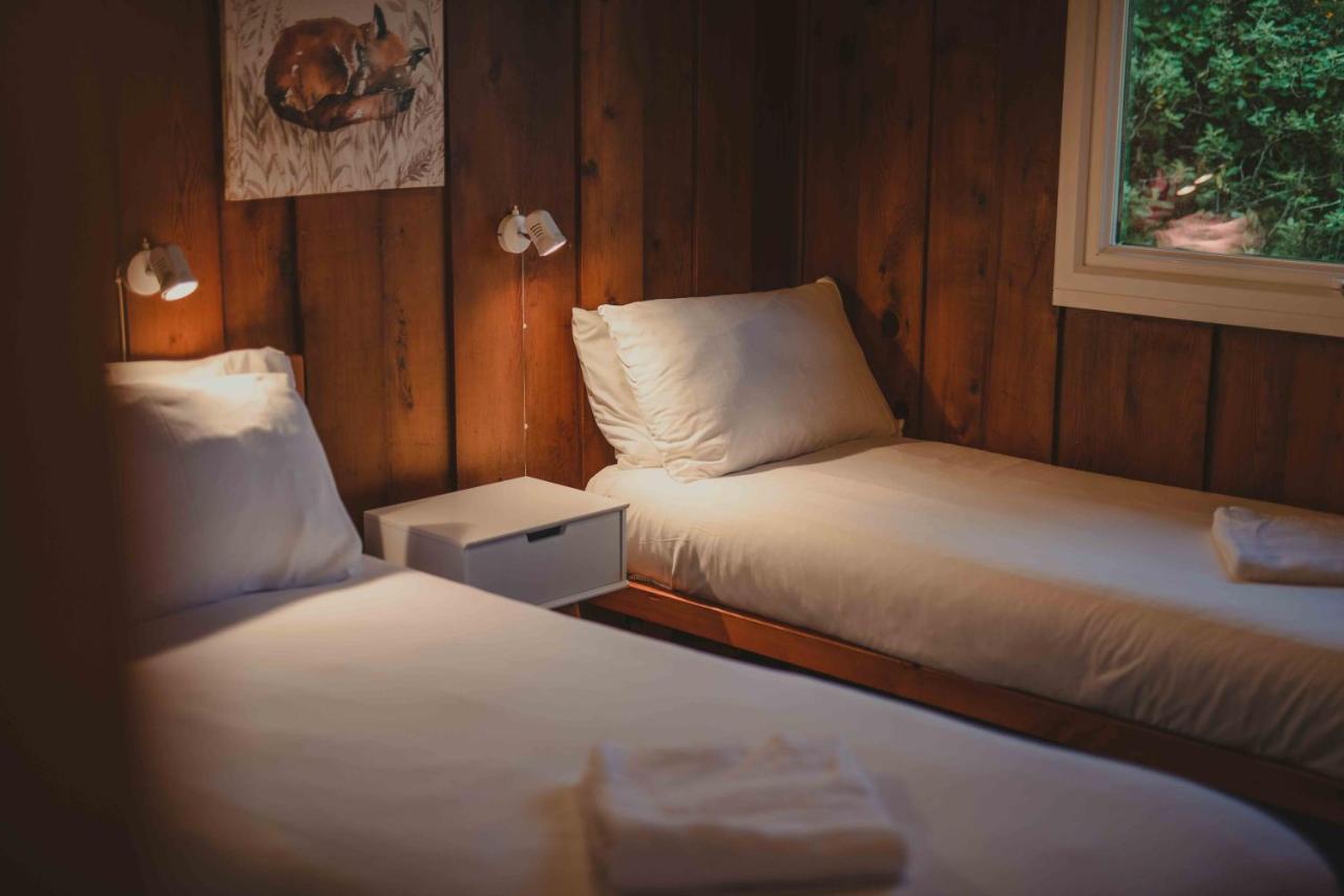 Timber Hill Self Catering Cedar Lodges Broad Haven Exteriér fotografie