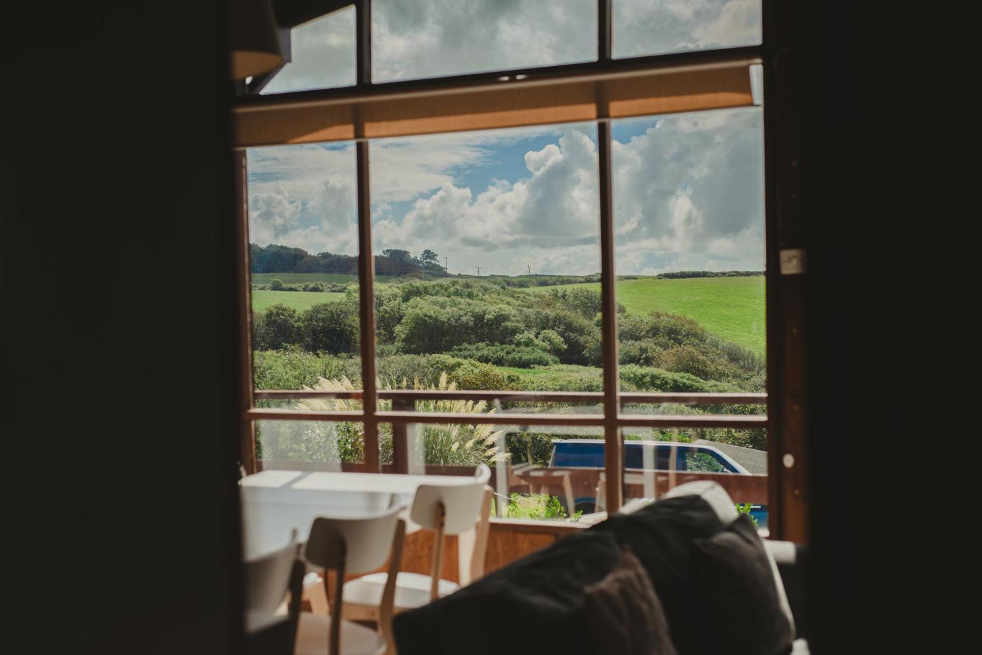 Timber Hill Self Catering Cedar Lodges Broad Haven Exteriér fotografie